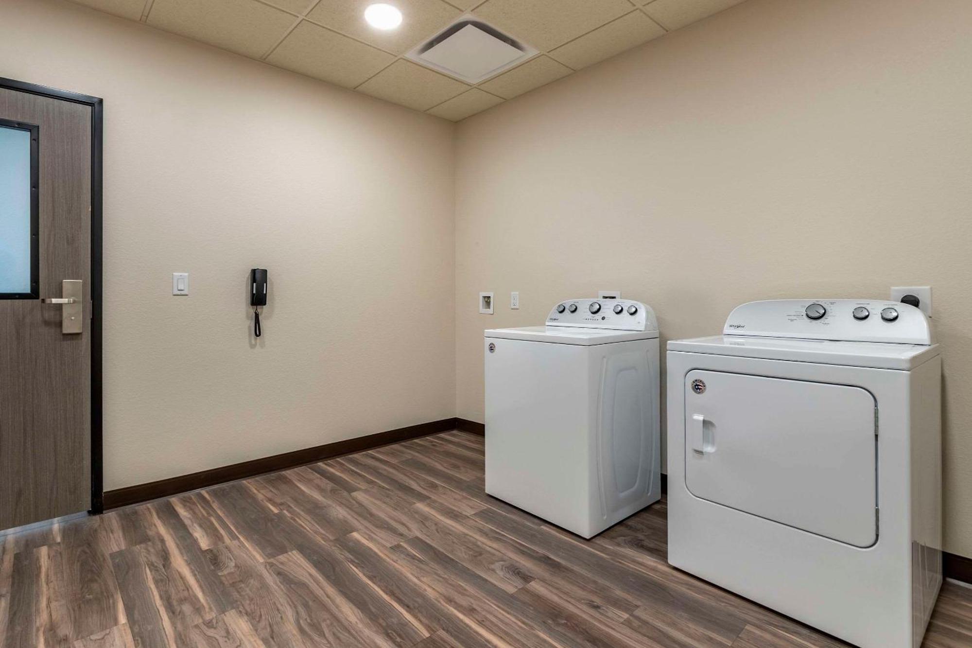 Sleep Inn & Suites Milwaukee-Franklin Franklin  Ngoại thất bức ảnh