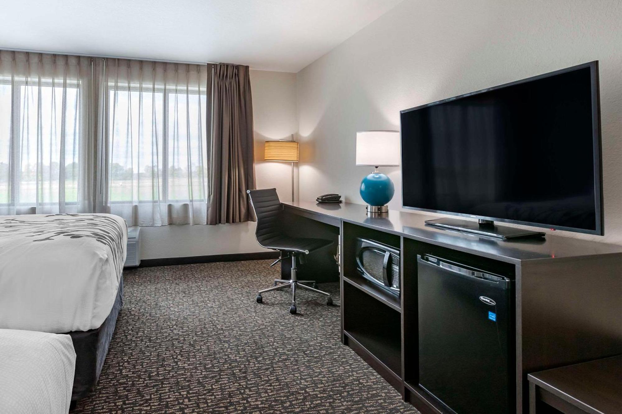 Sleep Inn & Suites Milwaukee-Franklin Franklin  Ngoại thất bức ảnh